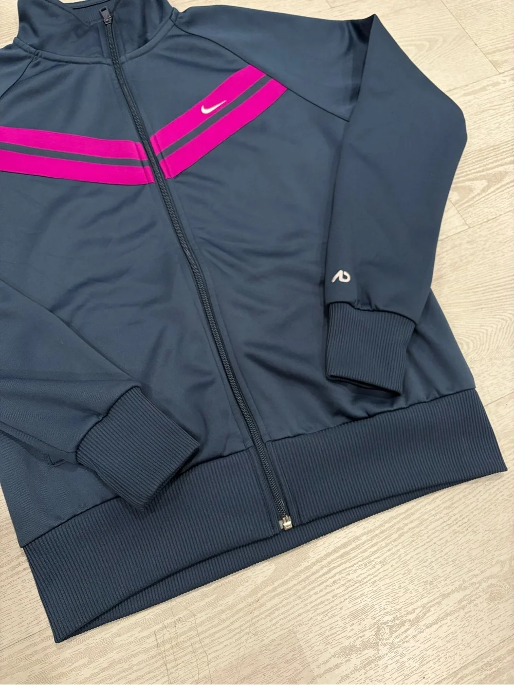 Nike The Athletic Dept. Women’s Full Zip Up Track Jacket Size L